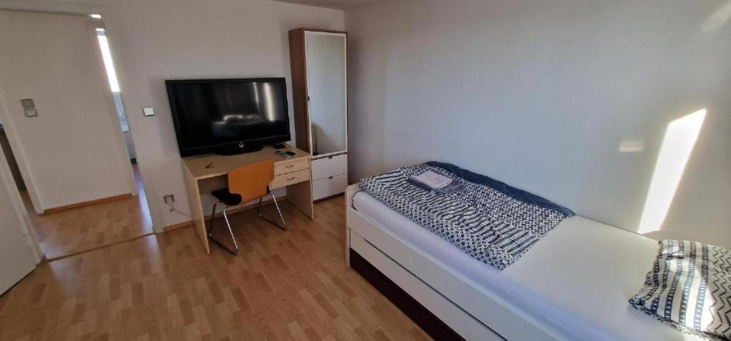 Rooms & Apartments Schwäbisch Gmünd Buitenkant foto